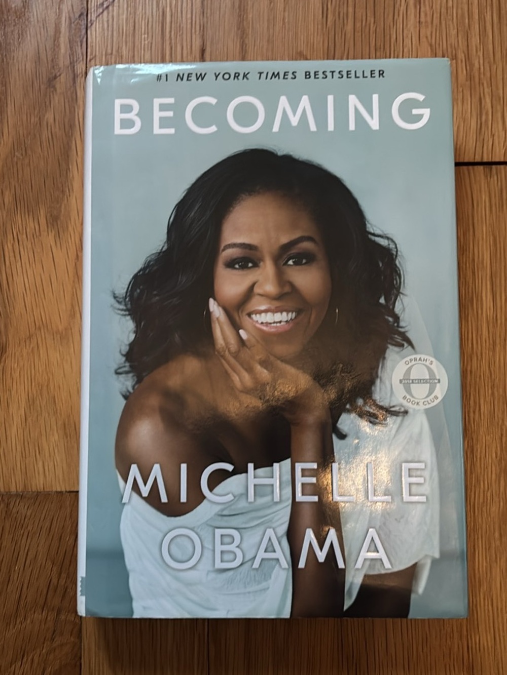 Becoming book by Michelle Obama
